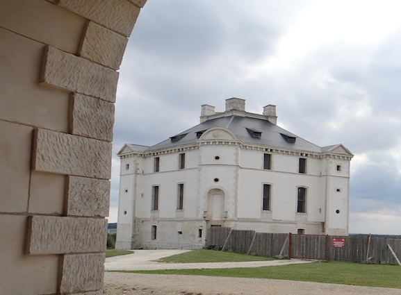le chateau de Maulnes